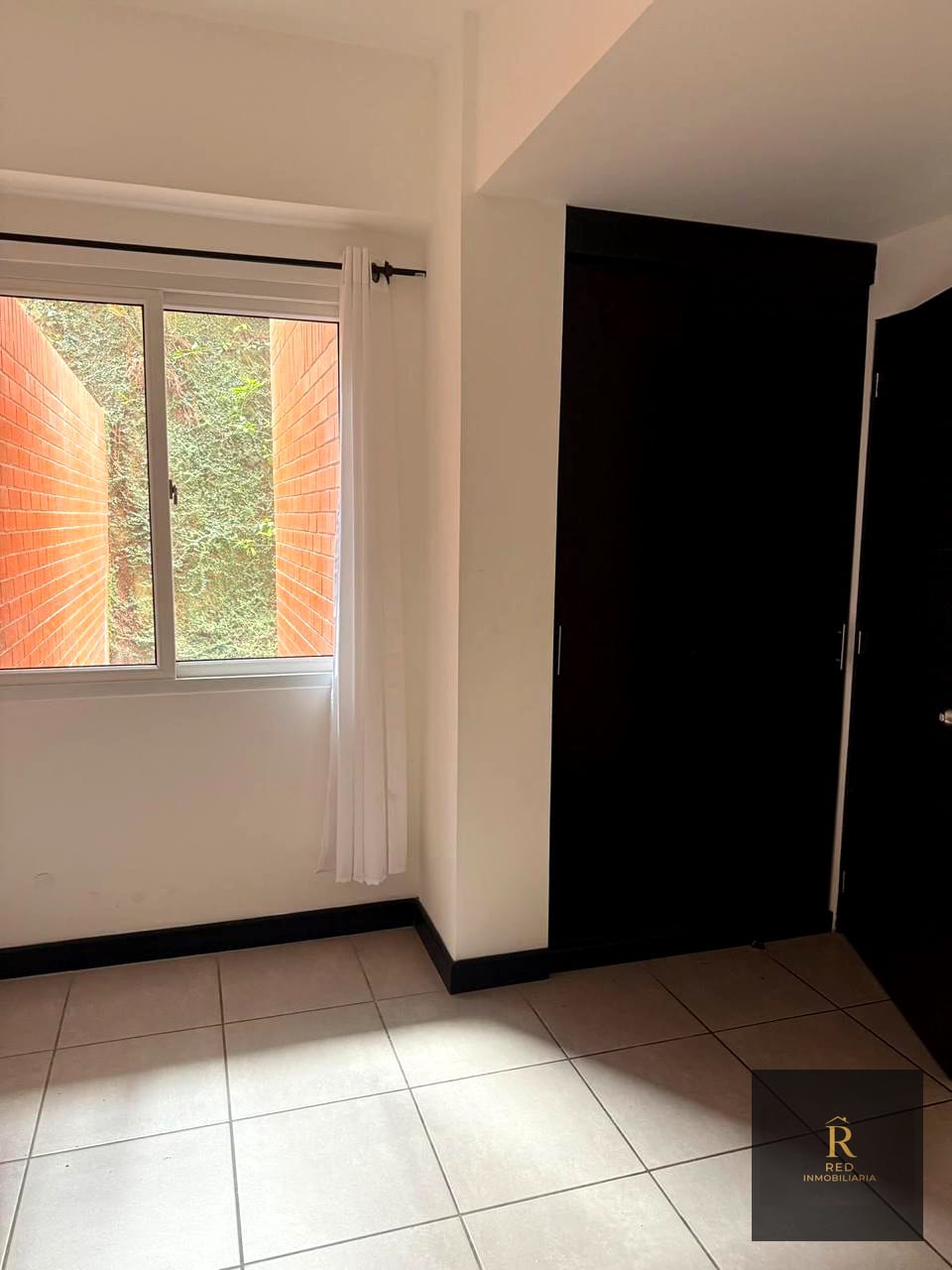 🏠 SE VENDE – Apartamento en Hexa Cañada 16, Zona 16 (camino al Pulte) — Apartamento en Venta en Zona 16, Guatemala, Ciudad — foto 7 de 14