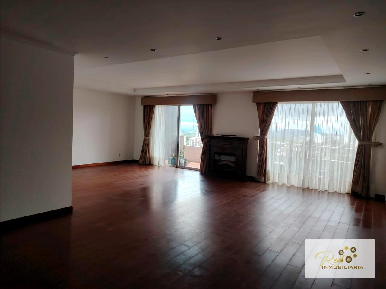 🏢 Apartamento en Alquiler – Edificio Botticelli 2, Zona 15 — Apartamento en Alquiler en Botticelli II, Zona 15, Guatemala, Ciudad — foto 3 de 17