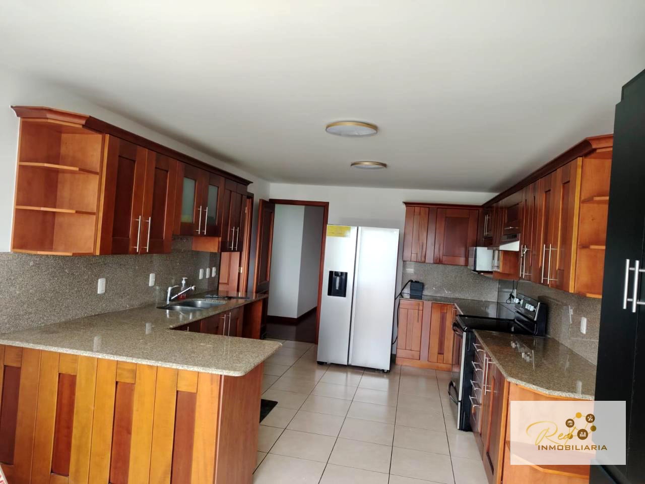 🏢 Apartamento en Alquiler – Edificio Botticelli 2, Zona 15 — Apartamento en Alquiler en Botticelli II, Zona 15, Guatemala, Ciudad — foto 10 de 17