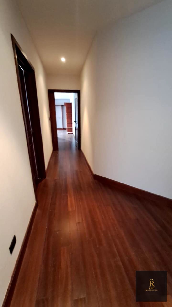 🏢 Renta de amplio apartamento — Edificio Oakland, Zona 10 — Apartamento en Alquiler en Zona 10, Guatemala, Ciudad — foto 13 de 17