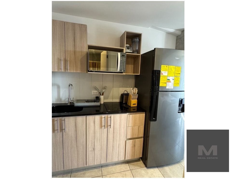 🏙️ Apartamento Amueblado en Renta Zona 10 (+1) — Apartamento en Alquiler en Fiamene, Zona 10, Guatemala, Ciudad — foto 3 de 5