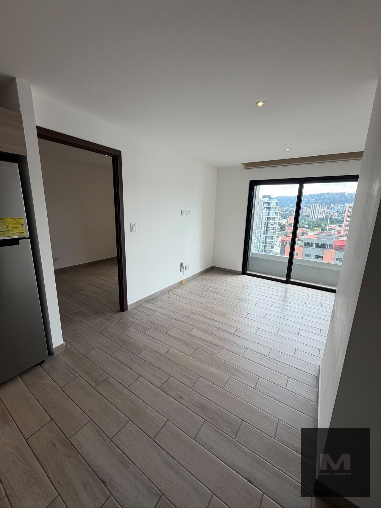 🏙️ Apartamento en Renta Zona 10 (+1) — Apartamento en Alquiler en Parque 10, Zona 10, Guatemala, Ciudad — foto 4 de 10