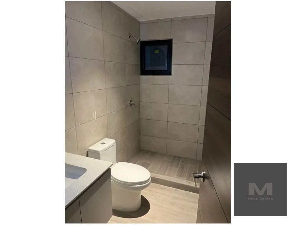 🏙️ Apartamento en renta, Parque 10, zona 10 — Apartamento en Alquiler en Parque 10, Zona 10, Guatemala, Ciudad — foto 10 de 10