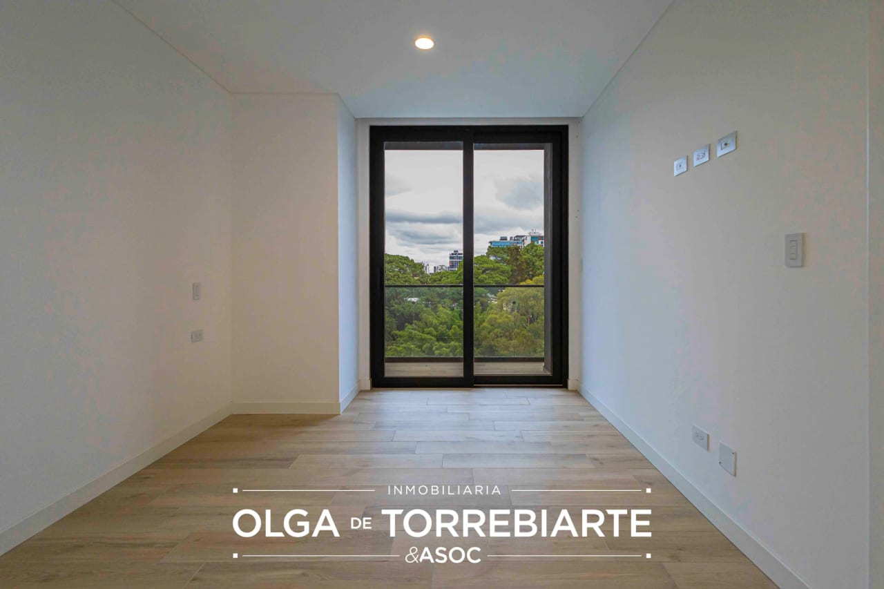 Apartamento en Ferré Diez, Zona 10 — Apartamento en Alquiler en Ferré Diez, Zona 10, Guatemala, Ciudad — foto 9 de 17