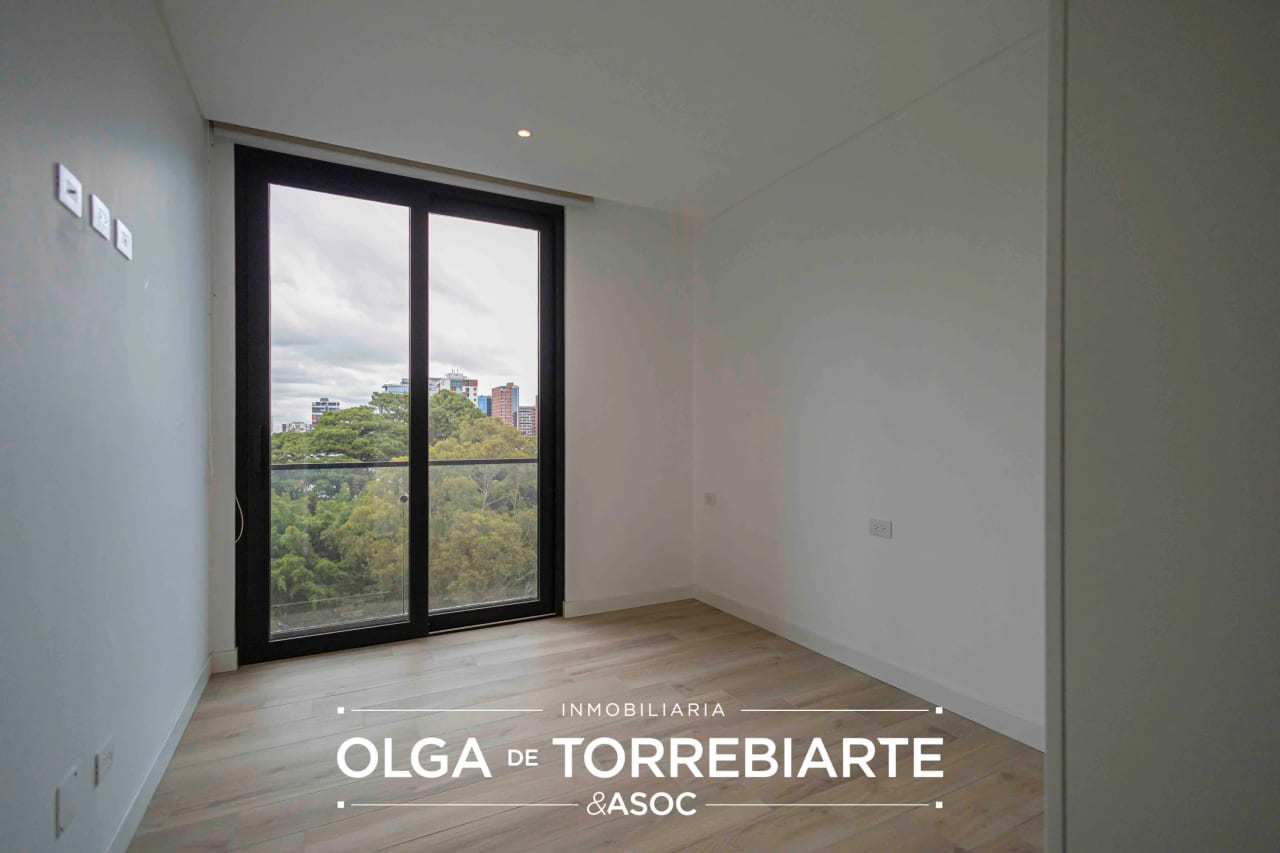 Apartamento en Ferré Diez, Zona 10 — Apartamento en Alquiler en Ferré Diez, Zona 10, Guatemala, Ciudad — foto 11 de 17