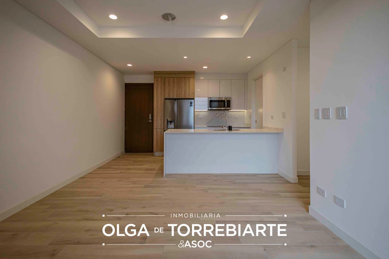 Apartamento en Ferré Diez, Zona 10 — Apartamento en Alquiler en Ferré Diez, Zona 10, Guatemala, Ciudad — foto 13 de 17
