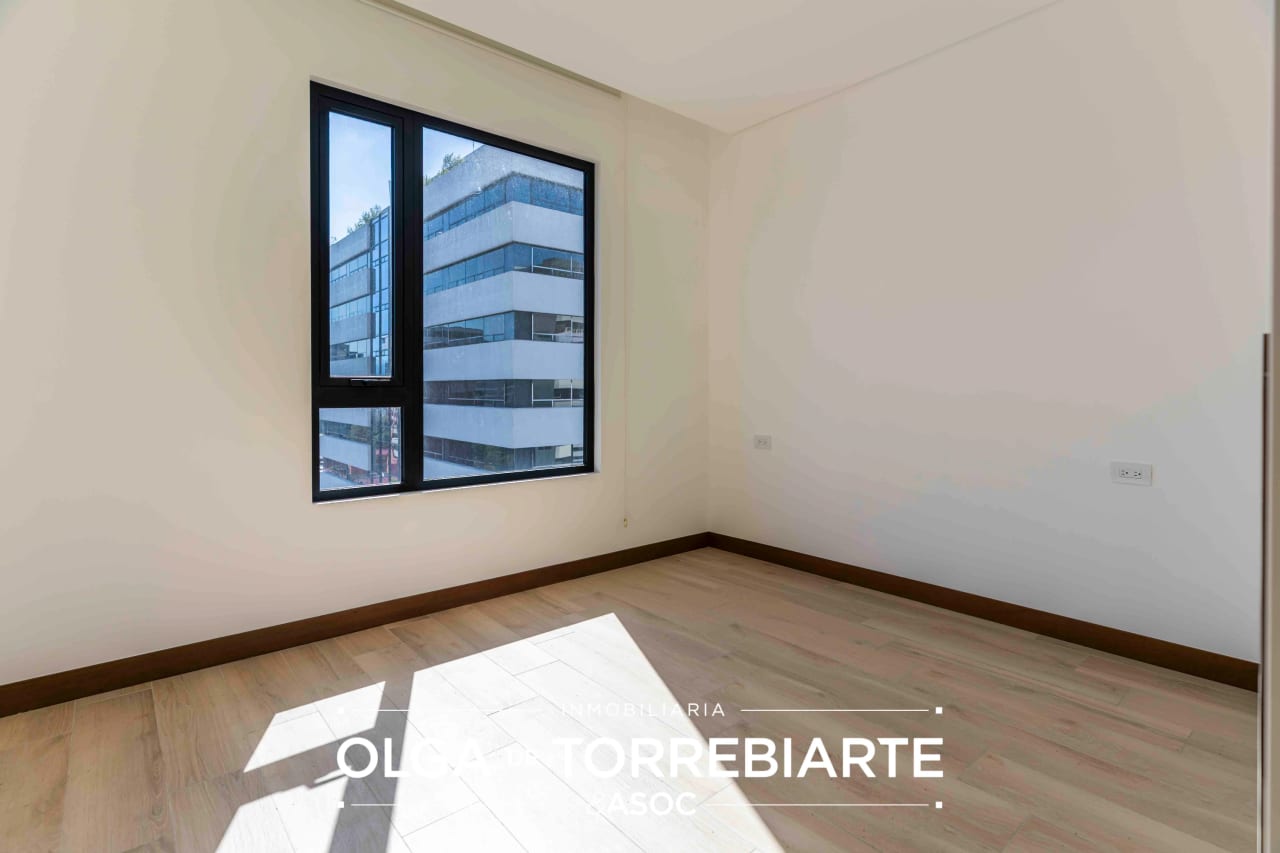 Apartamento en Ferré Diez, Zona 10 — Apartamento en Alquiler en Ferré Diez, Zona 10, Guatemala, Ciudad — foto 9 de 17