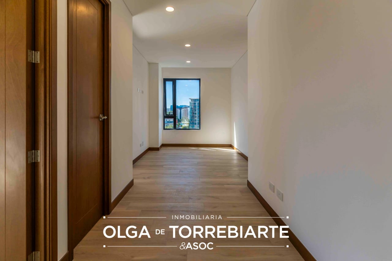 Apartamento en Ferré Diez, Zona 10 — Apartamento en Alquiler en Ferré Diez, Zona 10, Guatemala, Ciudad — foto 13 de 17