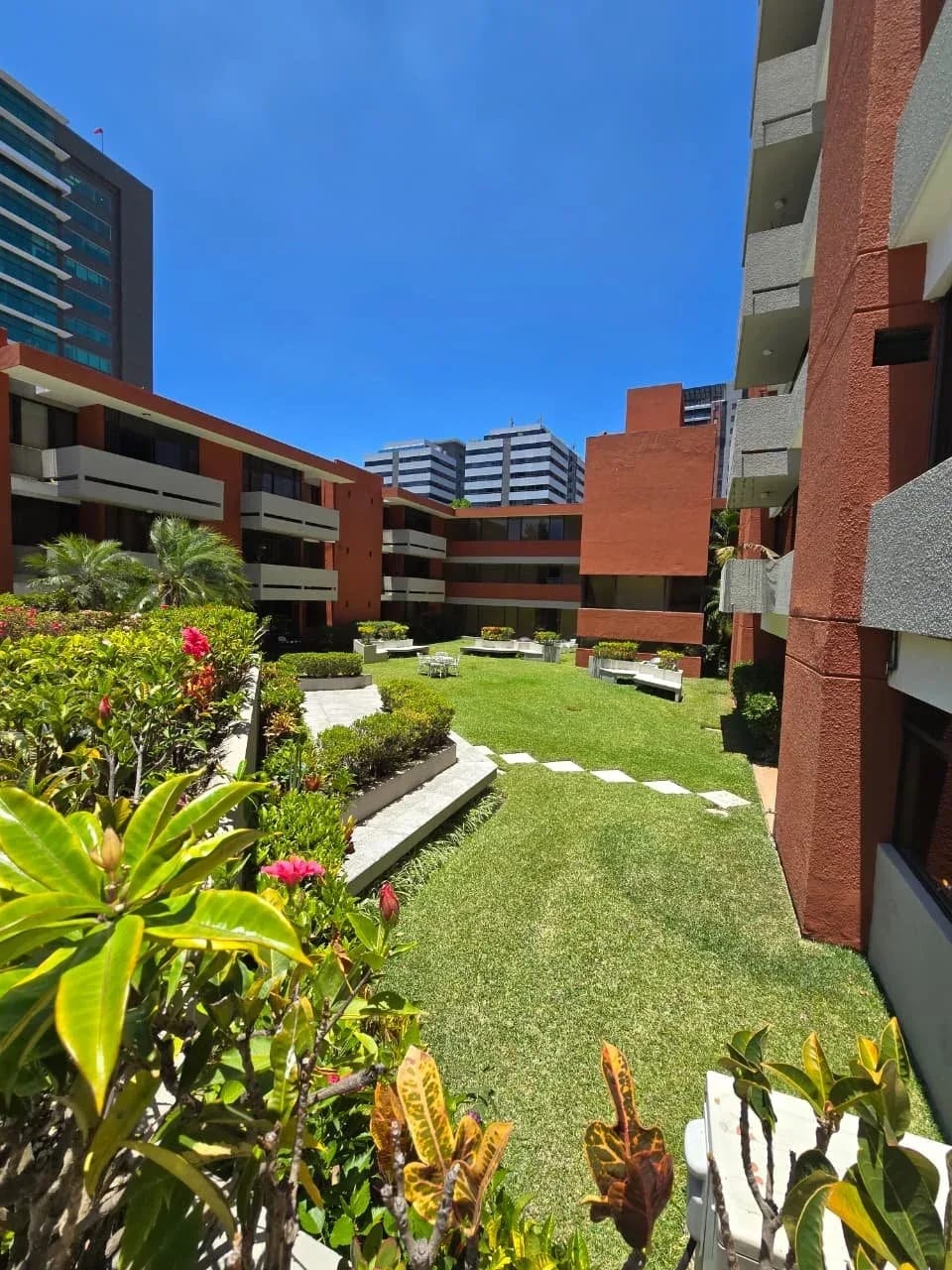 Se Vende/Alquila Apto. Villa Real, Zona 10. — Apartamento en Venta en Villareal, Zona 10, Guatemala, Ciudad — foto 14 de 16