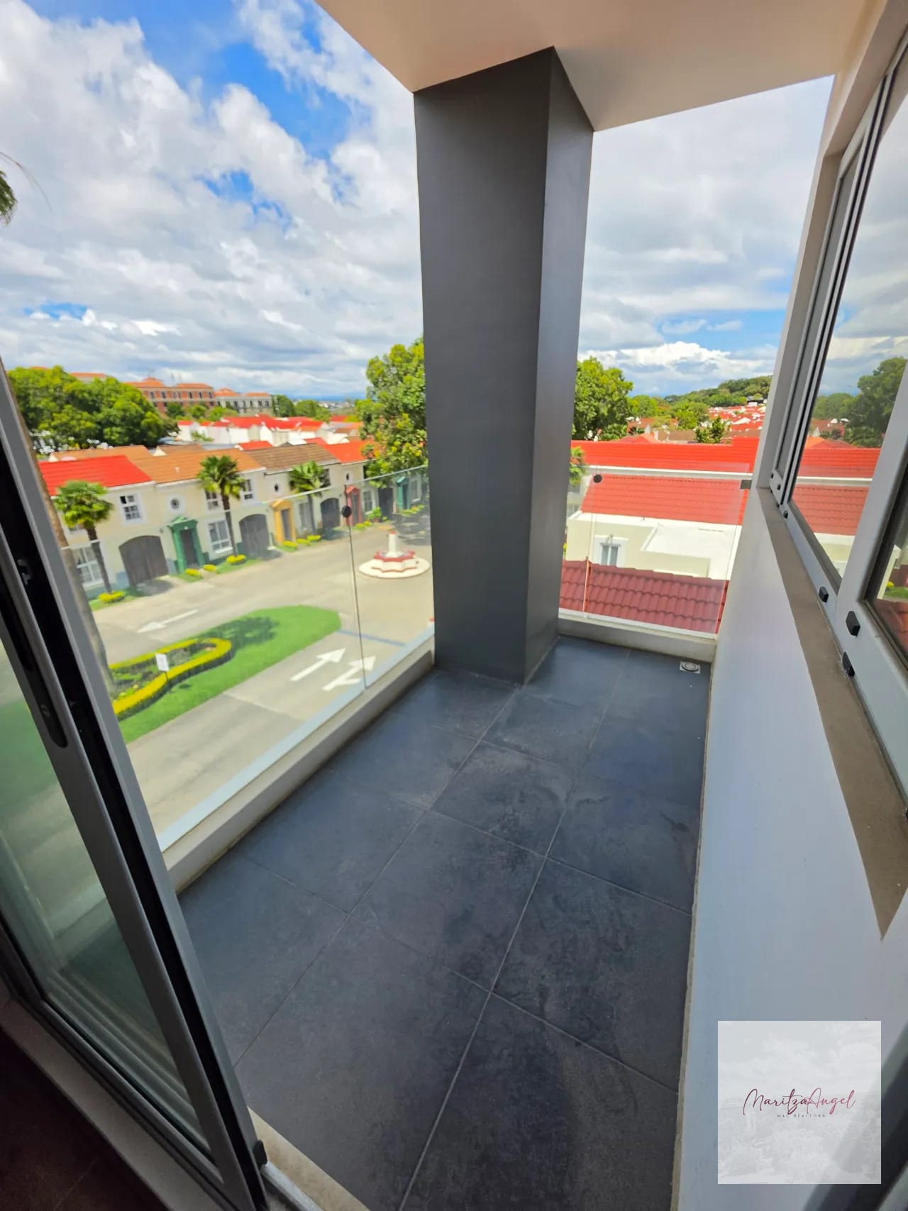 Apartamento en Venta en Condado el Naranjo , Edificio Nuvo — Apartamento en Venta en Condado Naranjo, Zona 4 Mixco, Guatemala, Ciudad — foto 3 de 14
