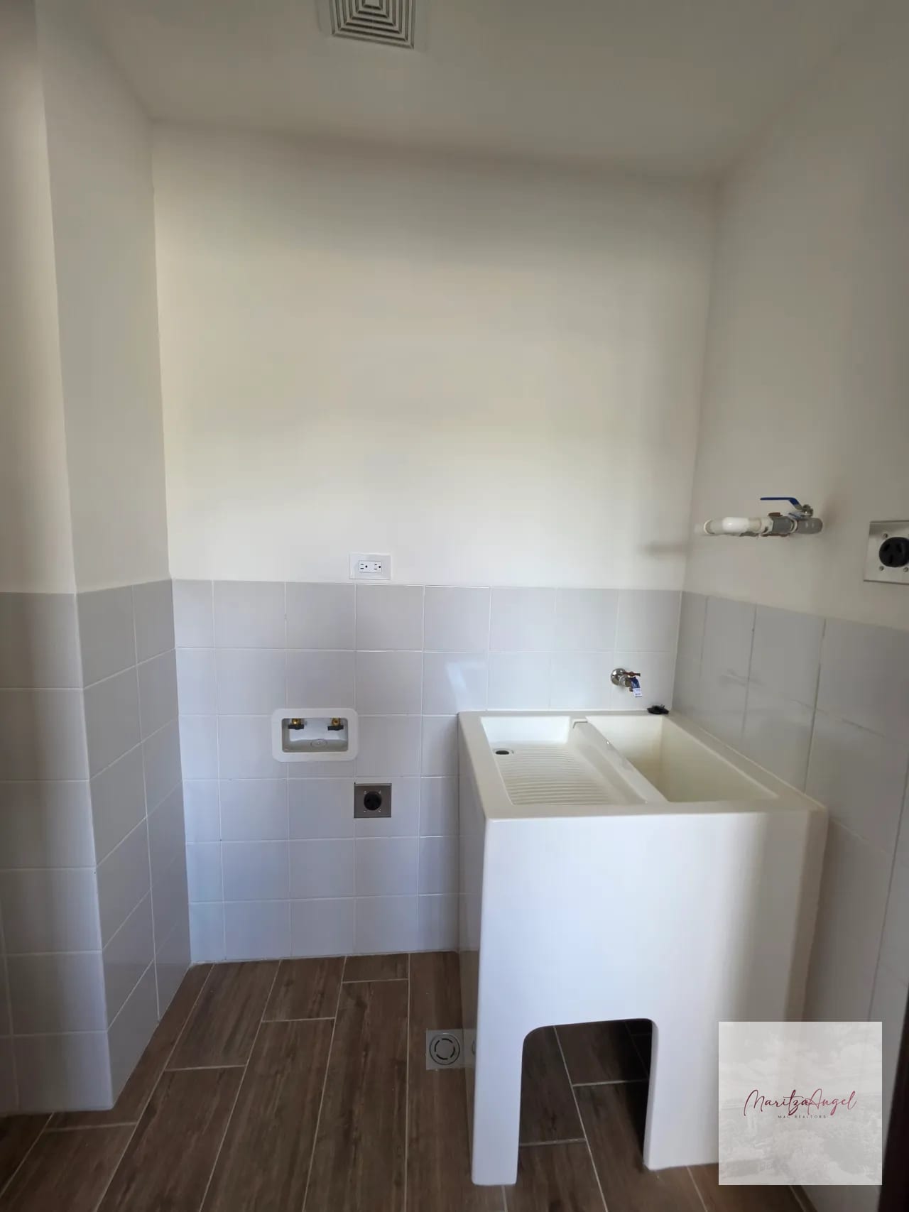 Apartamento en Venta en Condado el Naranjo , Edificio Nuvo — Apartamento en Venta en Condado Naranjo, Zona 4 Mixco, Guatemala, Ciudad — foto 5 de 14