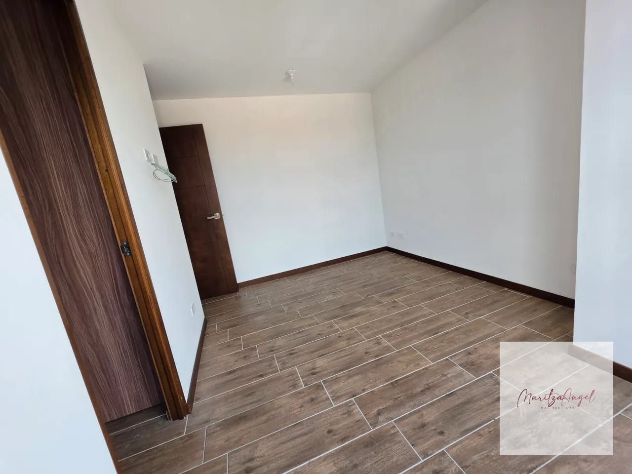 Apartamento en Venta en Condado el Naranjo , Edificio Nuvo — Apartamento en Venta en Condado Naranjo, Zona 4 Mixco, Guatemala, Ciudad — foto 7 de 14