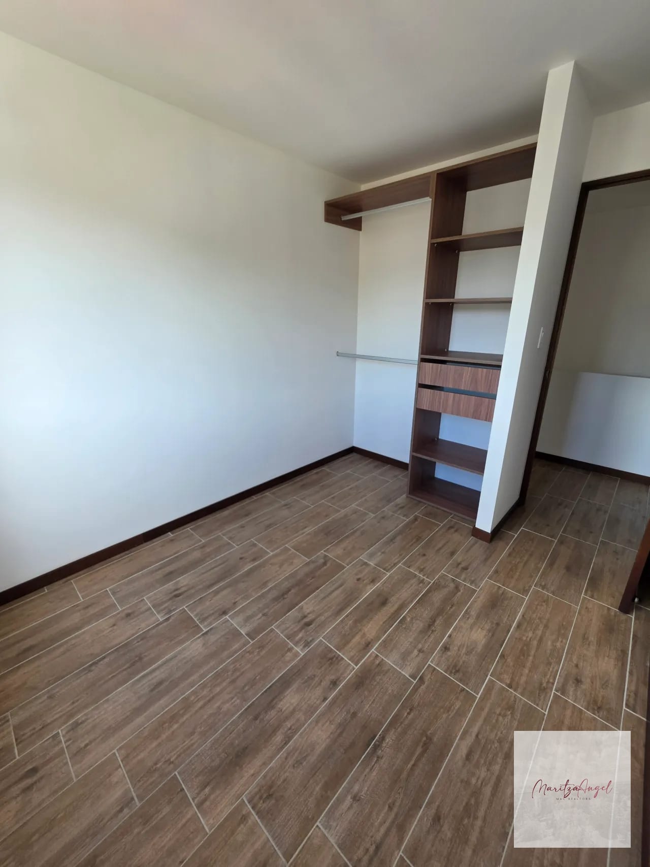 Apartamento en Venta en Condado el Naranjo , Edificio Nuvo — Apartamento en Venta en Condado Naranjo, Zona 4 Mixco, Guatemala, Ciudad — foto 8 de 14