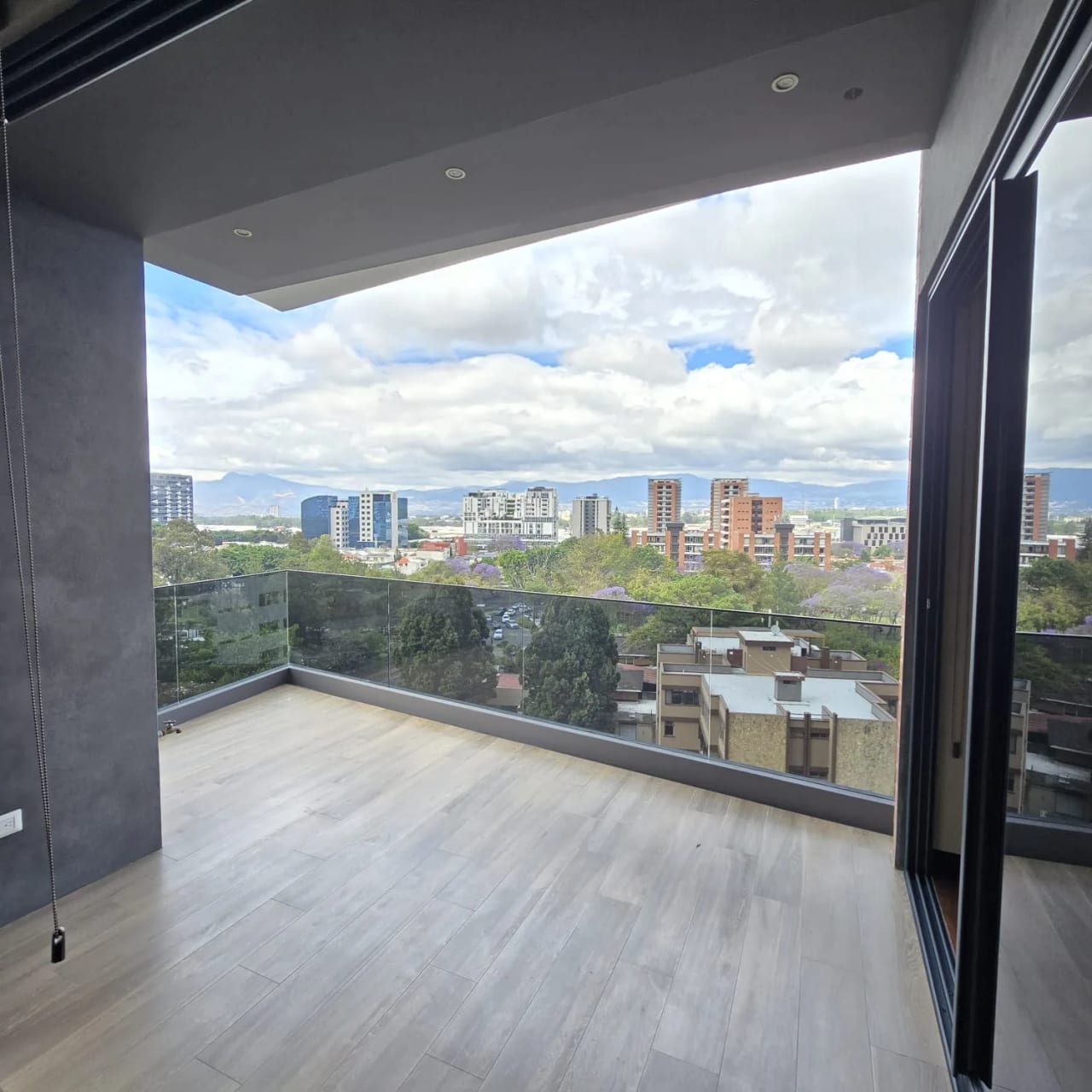 Apartamento en renta zona 14 edificio Santa Inés de 2 habitaciones — Apartamento en Alquiler en Santa Inés, Zona 14, Guatemala, Ciudad — foto 6 de 10