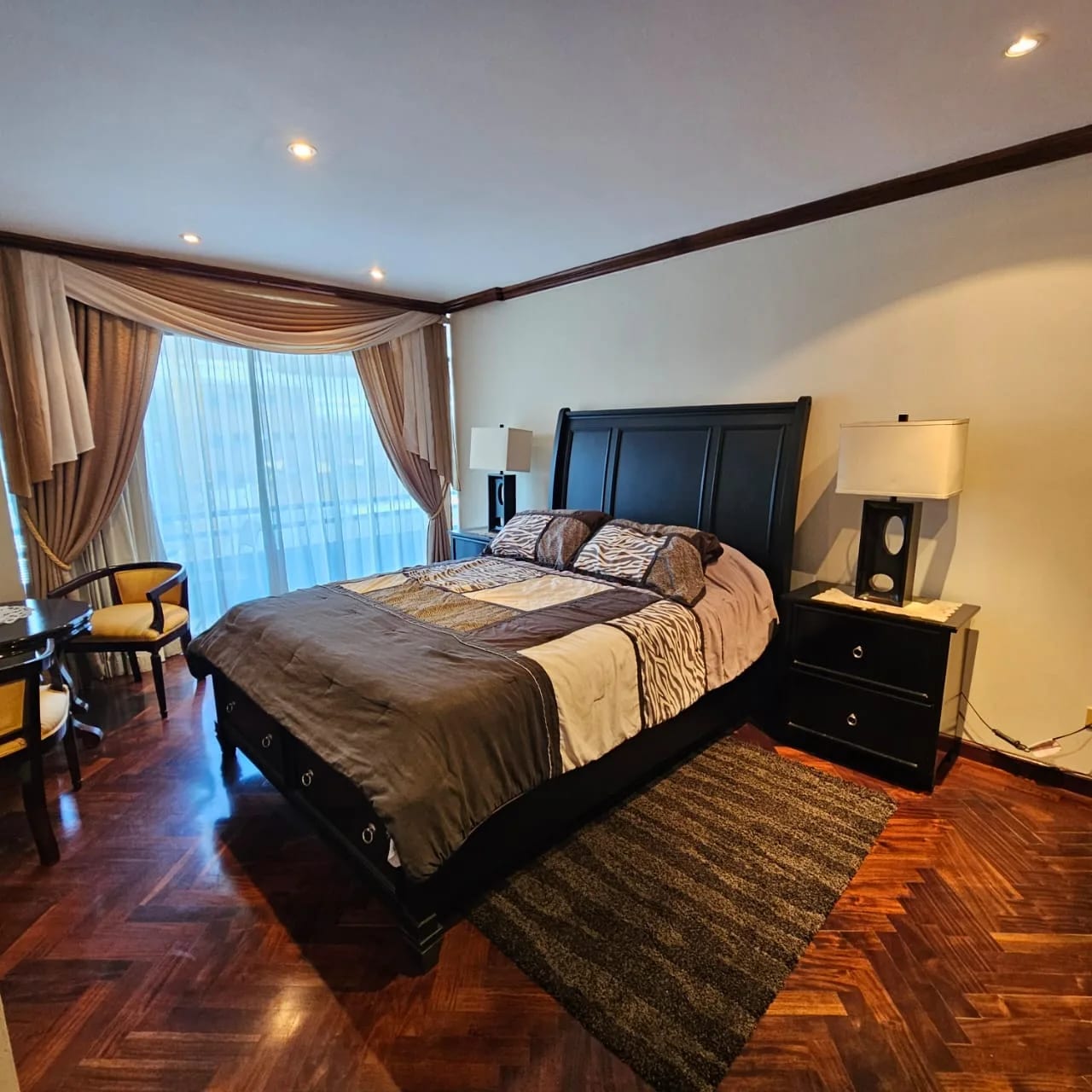Apartamento en venta zona 14 L'Excellence 3 habitaciones + 3 parqueos — Apartamento en Venta en L'Excellence, Zona 14, Guatemala, Ciudad — foto 13 de 17