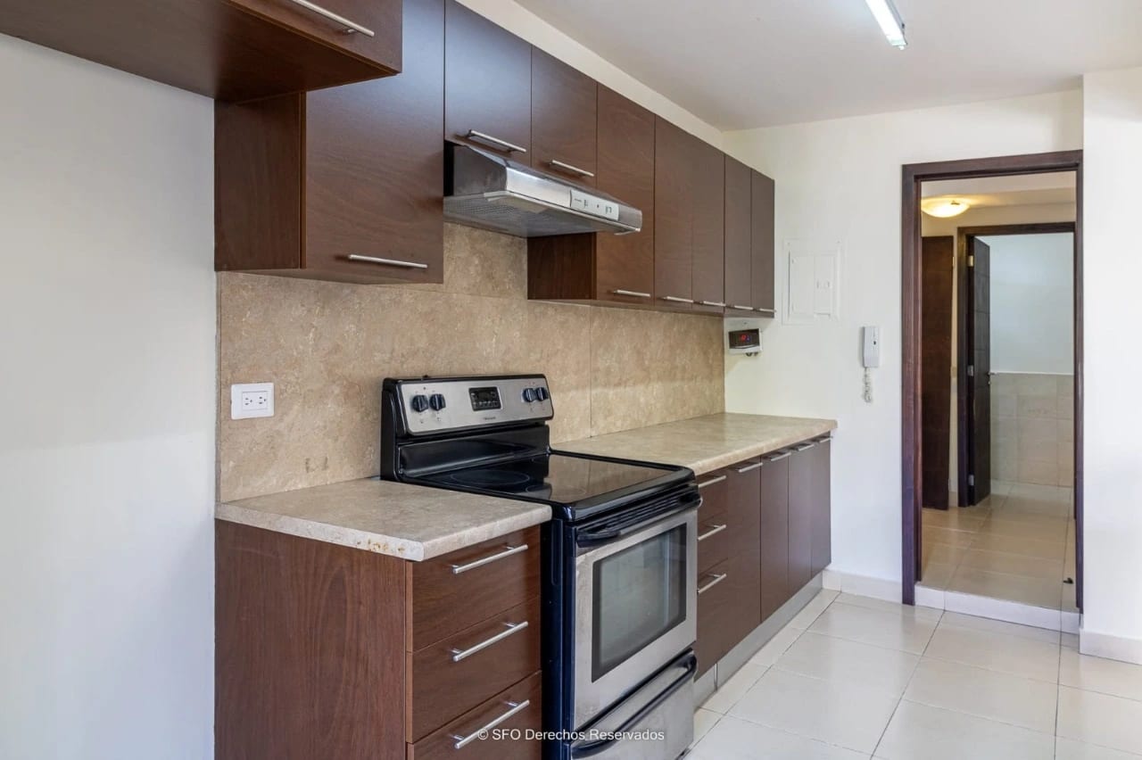 Apartamento en renta zona 10 Ferre Diez 2 habitaciones + 2 parqueos — Apartamento en Alquiler en Ferré Diez, Zona 10, Guatemala, Ciudad — foto 8 de 12