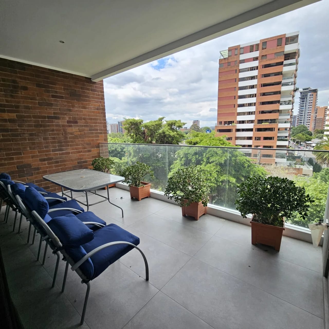 Apartamento en venta zona 14 edificio Echo 3 habitaciones + 3 parqueos — Apartamento en Venta en Echo, Zona 14, Guatemala, Ciudad — foto 4 de 17