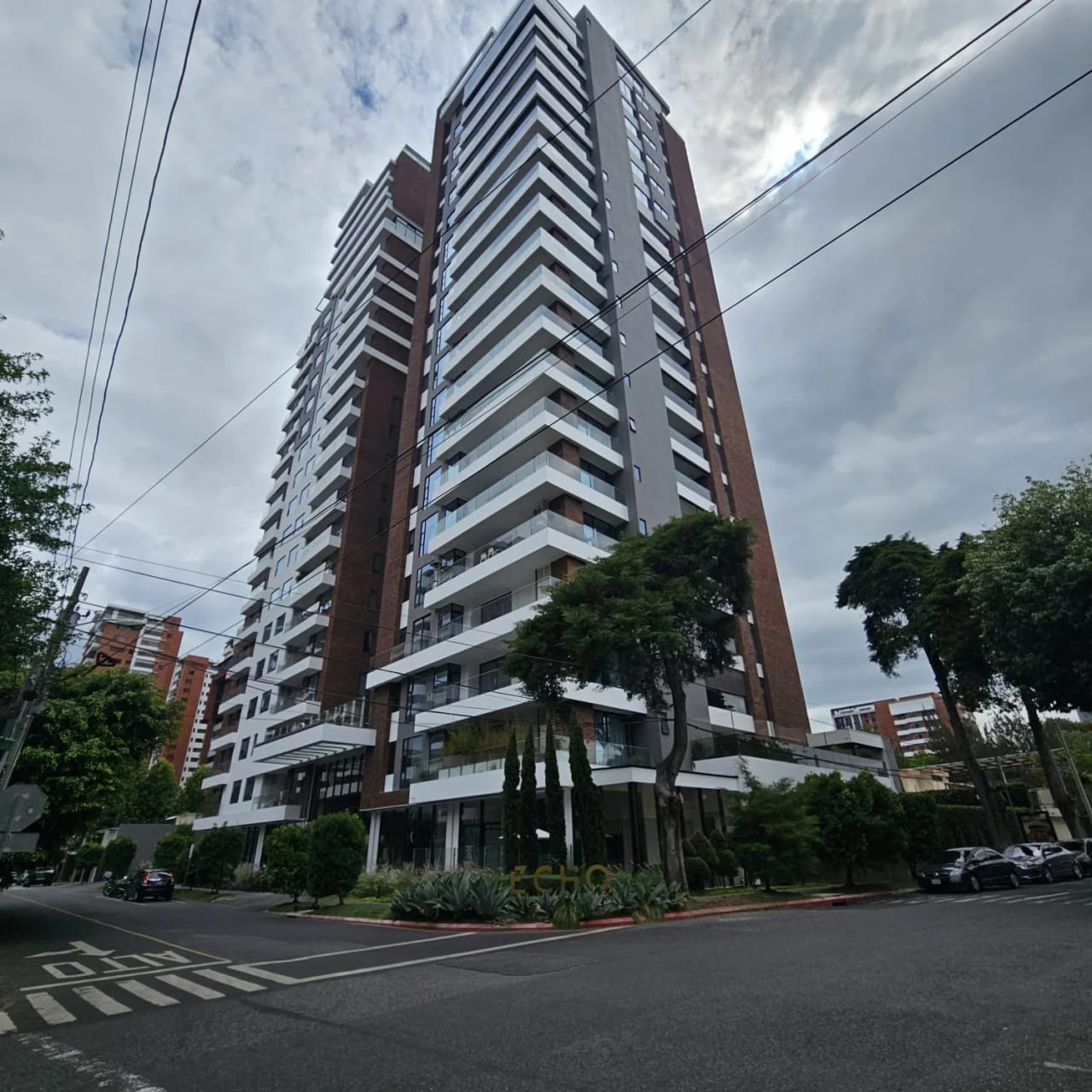 Apartamento en venta zona 14 edificio Echo 3 habitaciones + 3 parqueos — Apartamento en Venta en Echo, Zona 14, Guatemala, Ciudad — foto 12 de 17