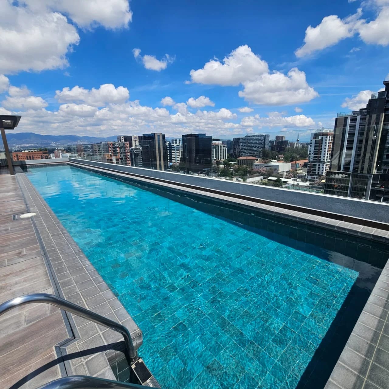 Apartamento amueblado en venta zona 10 Edif Casa Clara de 1 habita — Apartamento en Venta en Casa Clara, Zona 10, Guatemala, Ciudad — foto 9 de 11