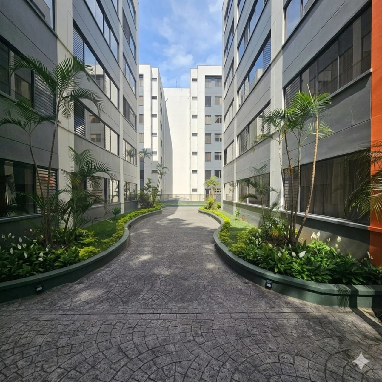 Apartamento amueblado en renta zona 10 Morada del Acueducto 3 habitaci — Apartamento en Alquiler en Moradas del Acueducto, Zona 10, Guatemala, Ciudad — foto 9 de 10
