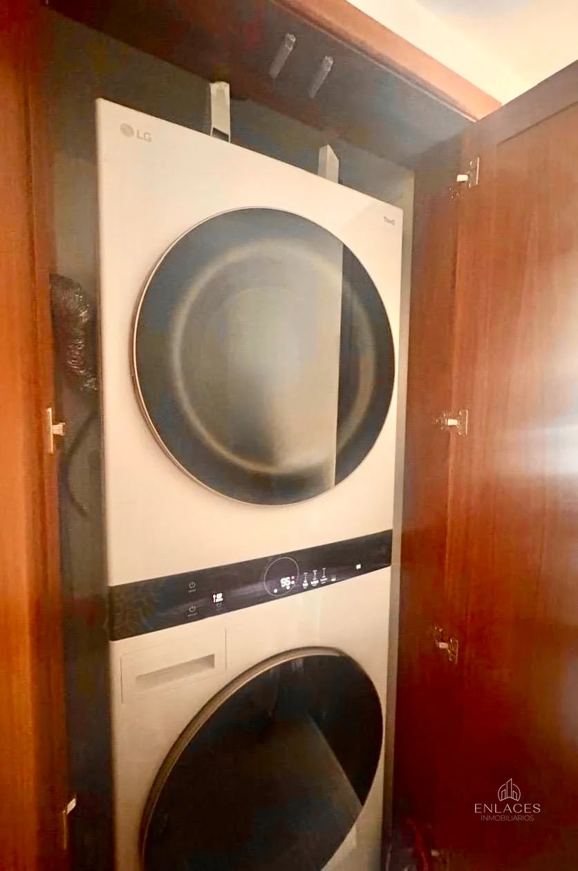 Zona 10 • Apartamento Remodelado en Venta • Jardines de la Villa — Apartamento en Venta en Zona 10, Guatemala, Ciudad — foto 9 de 9