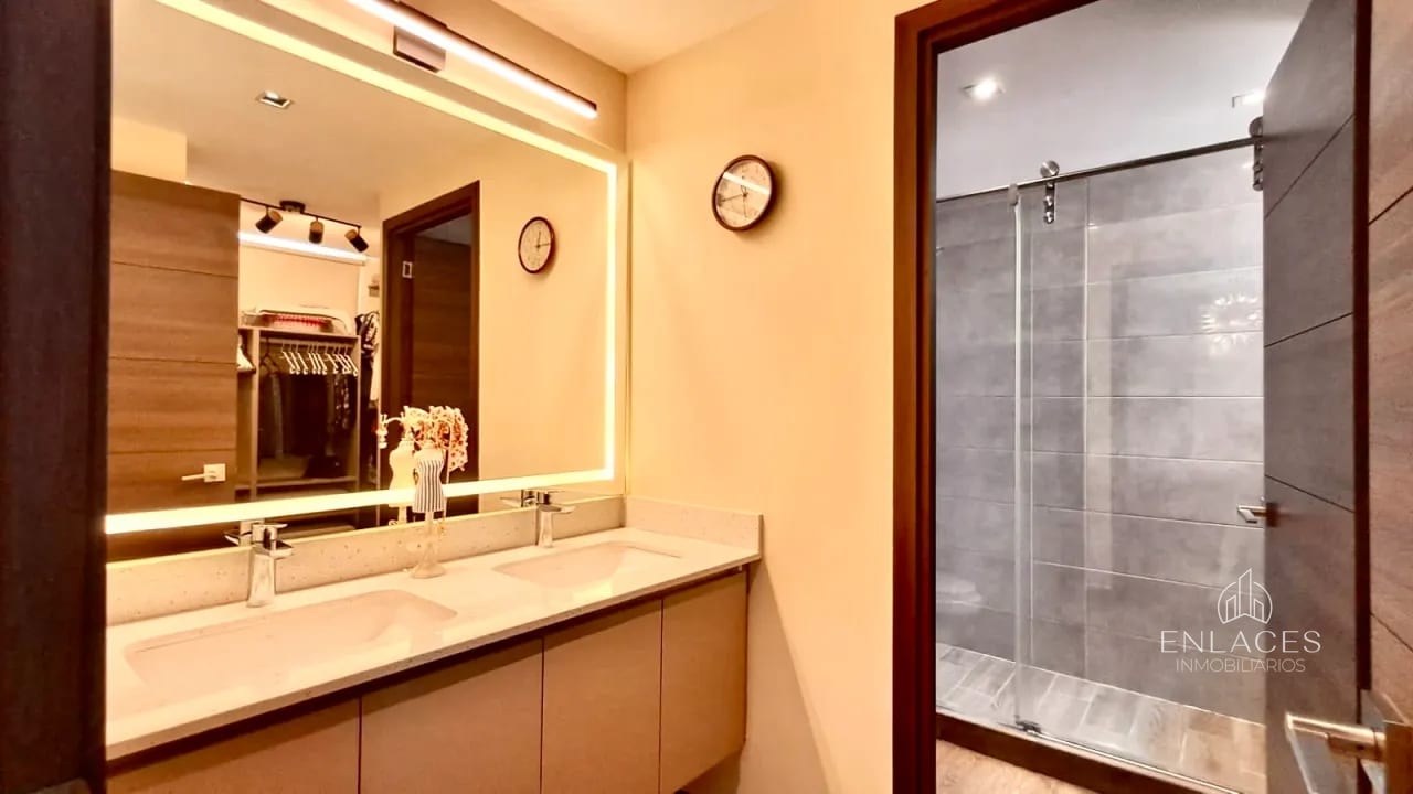 Zona 15 • Apartamento en Venta • Edificio Parque 15 — Apartamento en Venta en Parque 15, Zona 15, Guatemala, Ciudad — foto 3 de 17