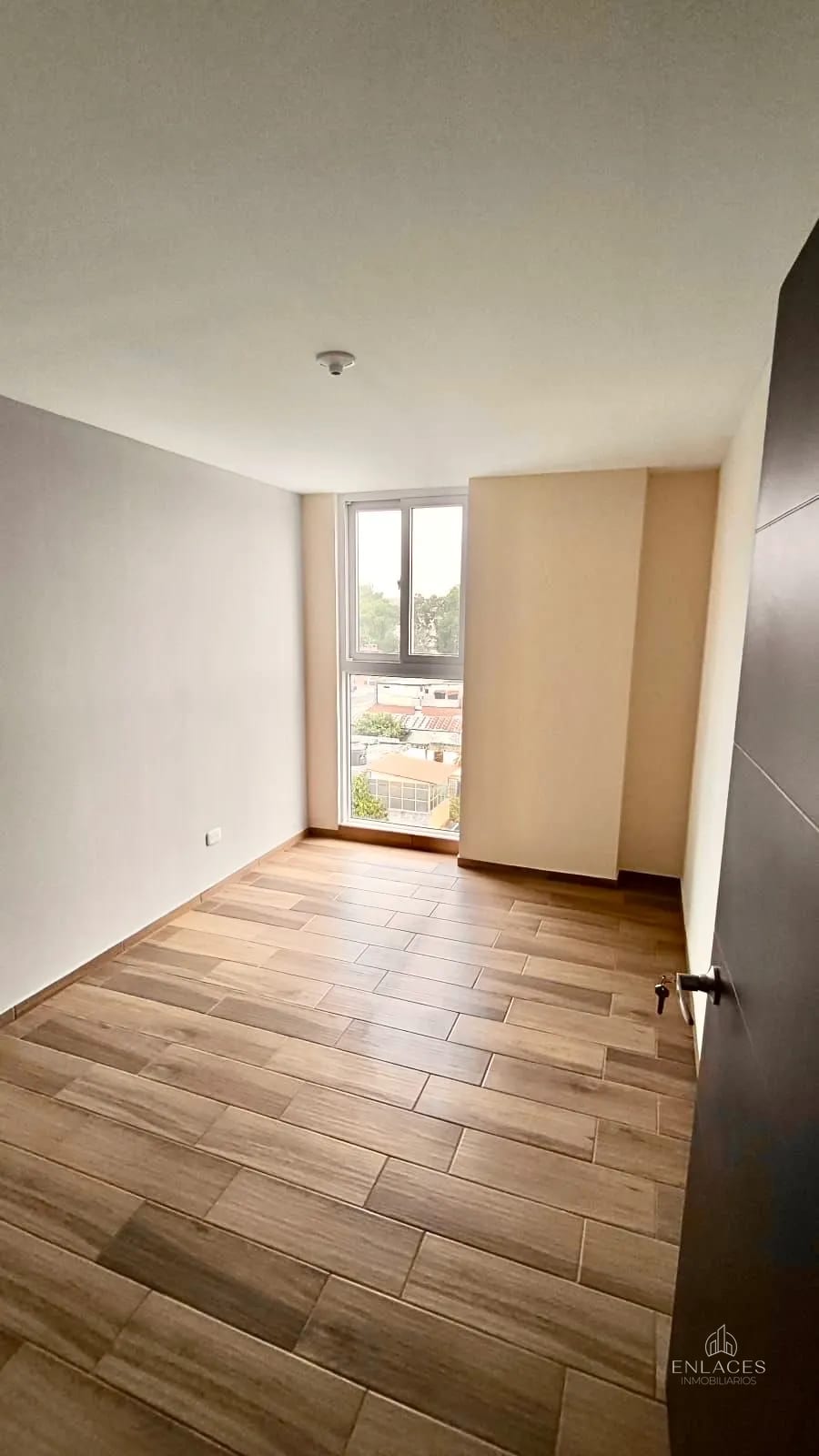 Zona 2 de Mixco • Apartamento en Venta • Torre Zentia — Apartamento en Venta en Torre Zentia, Zona 2 Mixco, Guatemala, Ciudad — foto 6 de 10