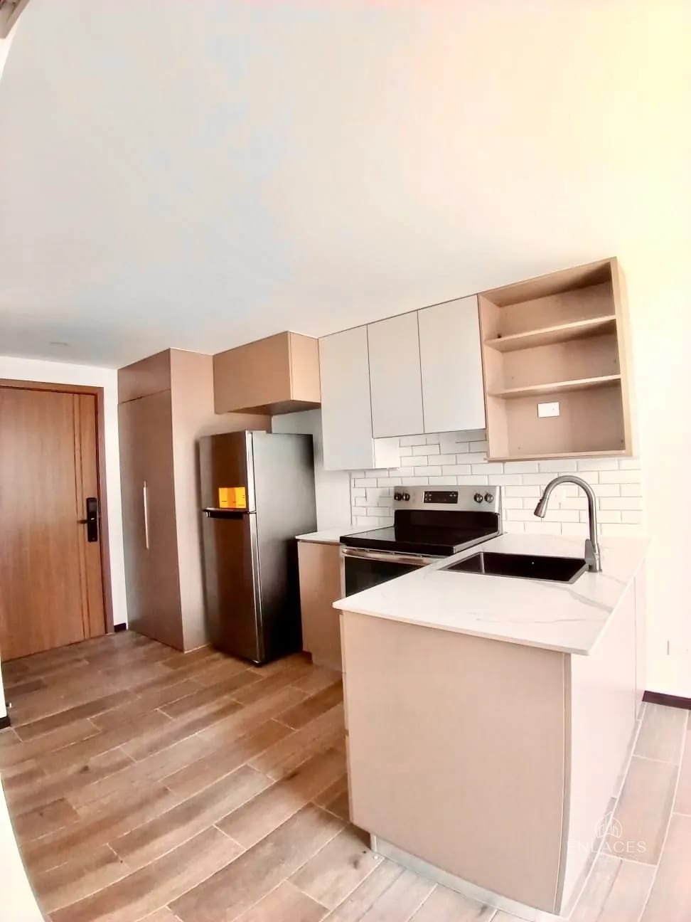 Zona 10 • Apartamento en Venta • Edificio Biko — Apartamento en Venta en Biko, Zona 10, Guatemala, Ciudad — foto 1 de 15