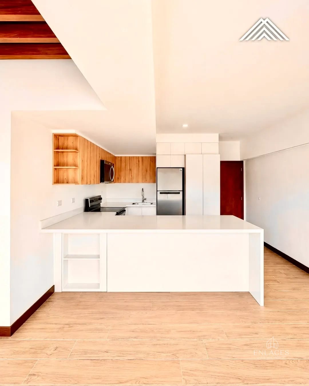 Zona 16, Kanajuyú • Apartamento en Venta • Edificio Vila Bosque 34 — Apartamento en Venta en Kanajuyú, Zona 16, Guatemala, Ciudad — foto 1 de 11