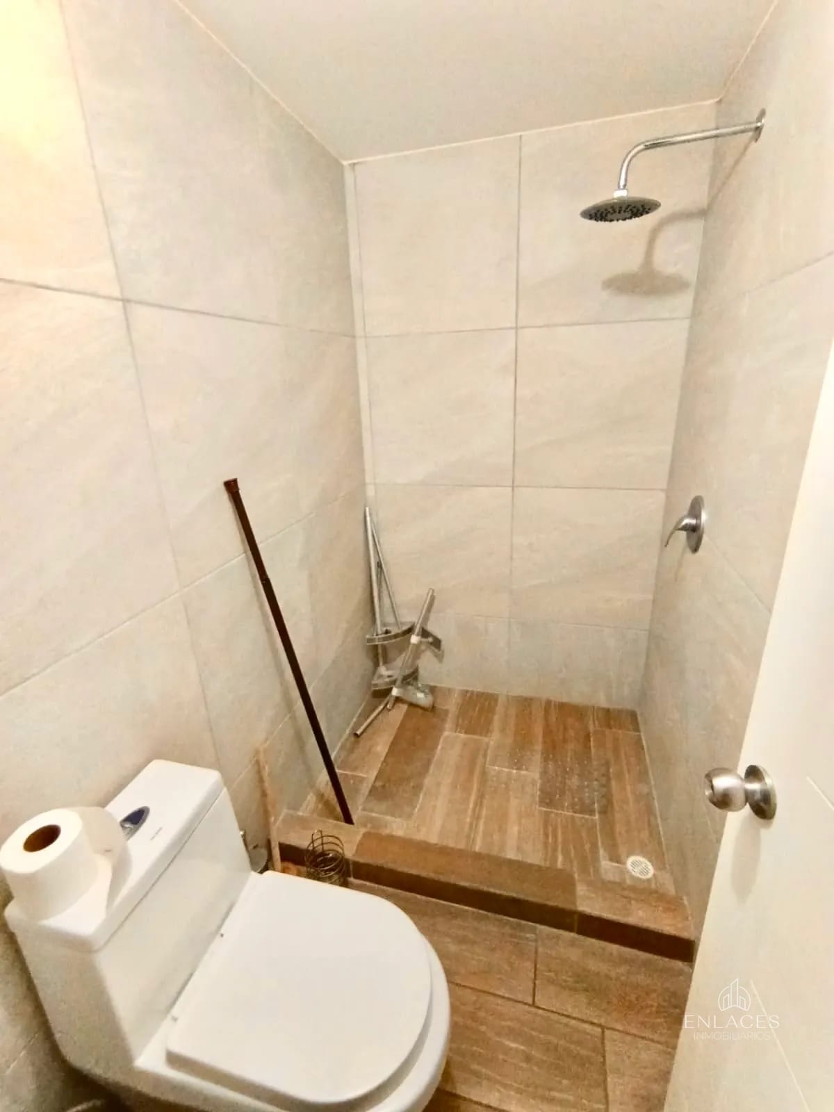 Zona 11 • Apartamento en Renta • Edificio Tribeca — Apartamento en Alquiler en Tribeca, Zona 11, Guatemala, Ciudad — foto 16 de 17