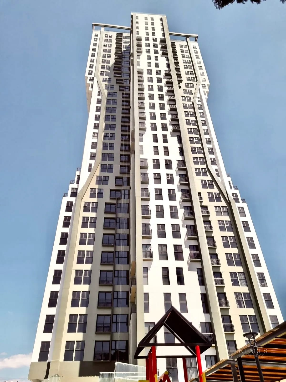 Zona 11 • Apartamento en Venta • Edificio Altaire — Apartamento en Venta en Zona 11, Guatemala, Ciudad — foto 16 de 16