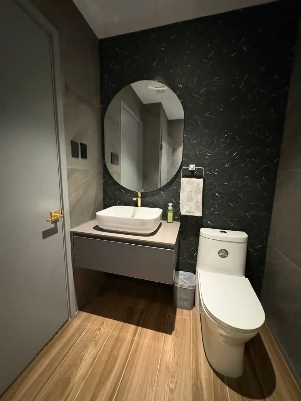 ATARAH APARTAMENTO AMUEBLADO A ESTRENAR EN ZONA 10 EN RENTA — Apartamento en Alquiler en Atarah, Zona 10, Guatemala, Ciudad — foto 7 de 15