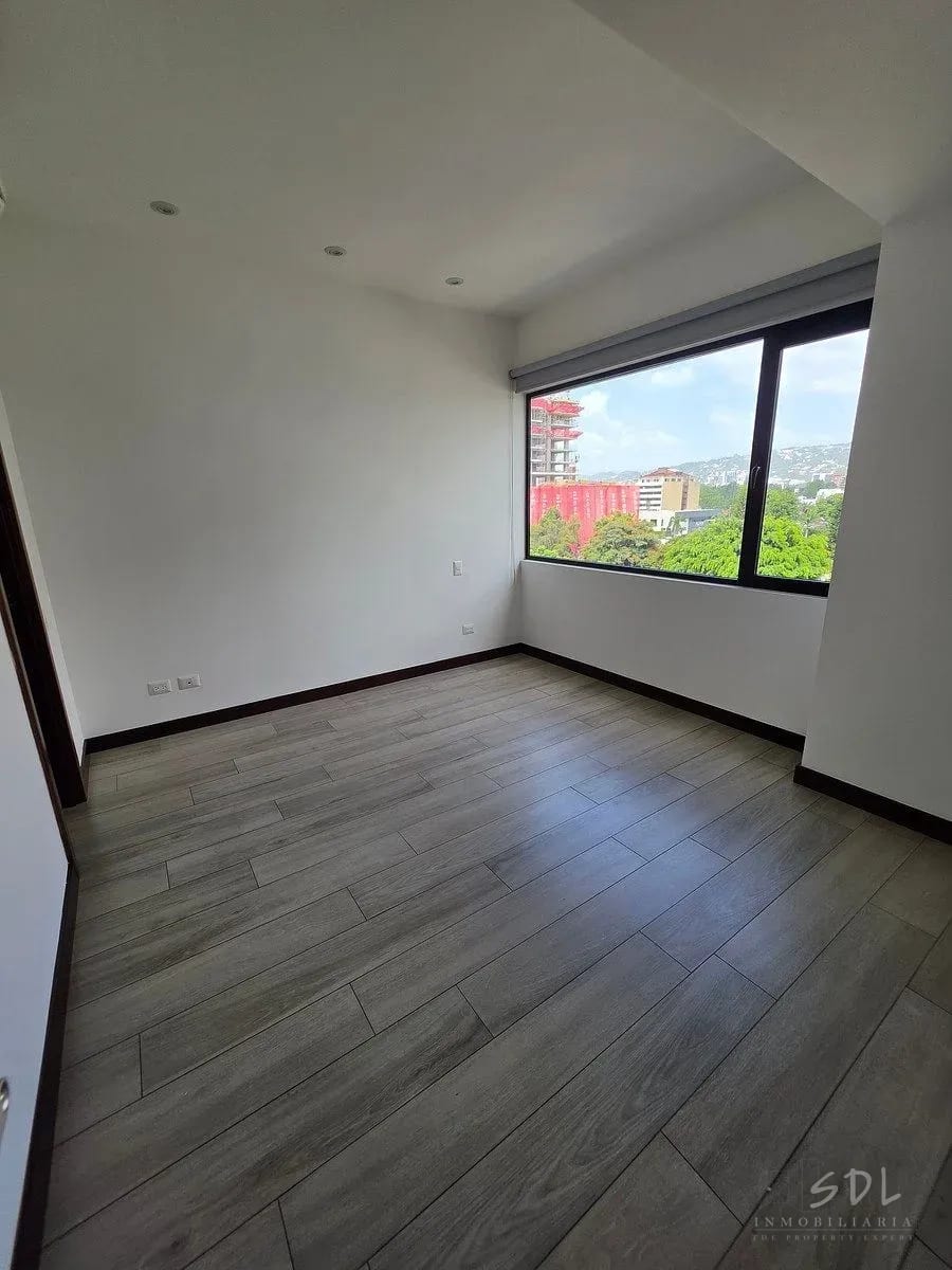 Zona 14 Novus — Apartamento en Alquiler en Novus, Zona 14, Guatemala, Ciudad — foto 9 de 10