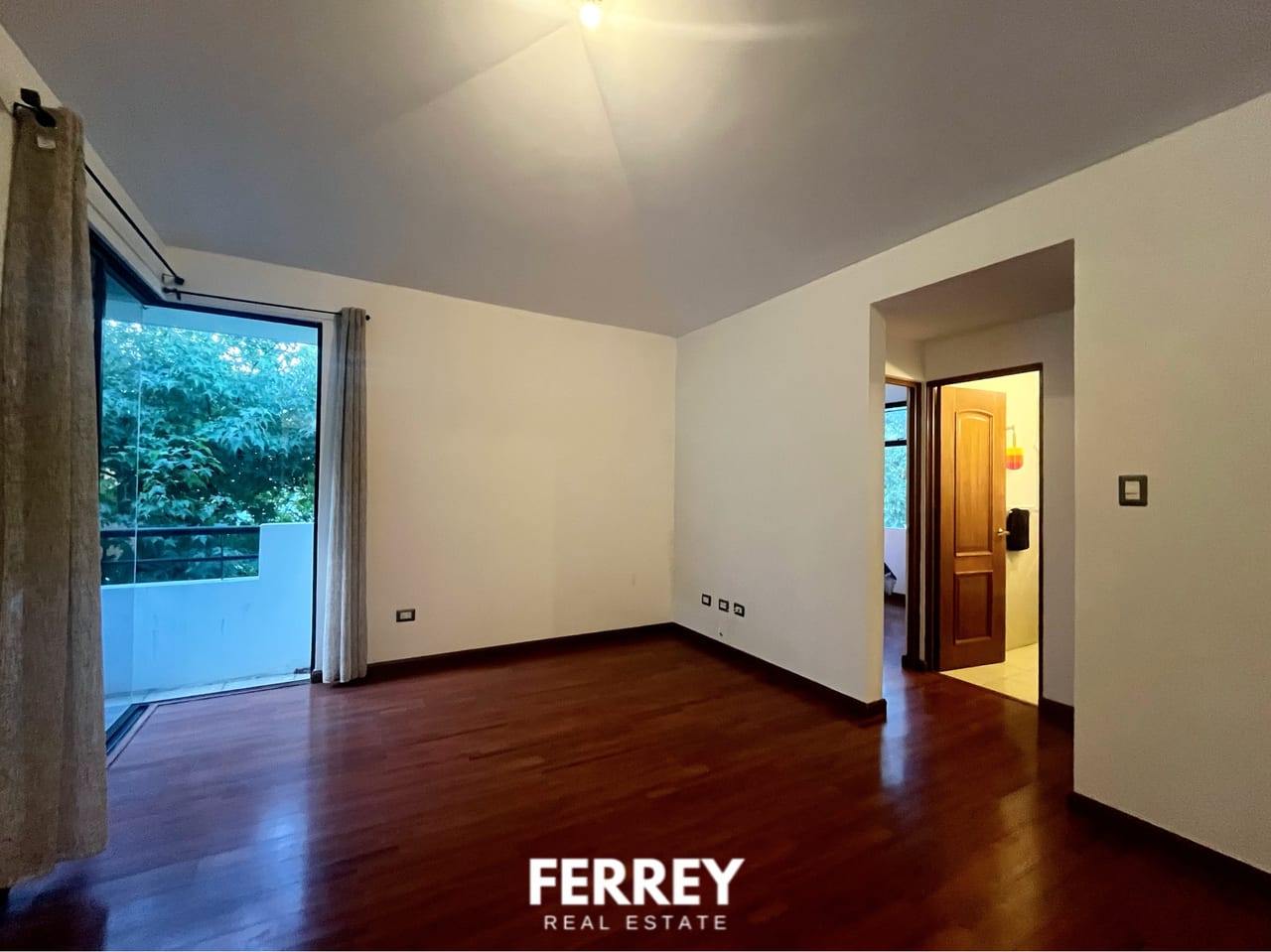 Apartamento en venta o renta en CAES Condominio Bosque Escondido — Apartamento en Venta en Bosque Escondido, Carretera a El Salvador, Guatemala, Ciudad — foto 2 de 9