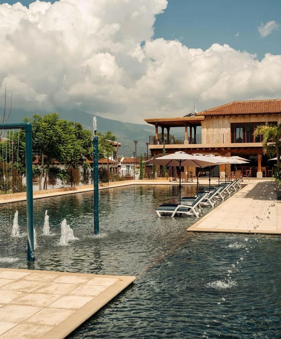 Apartamentos cerca de Antigua Guatemala — Apartamento en Venta en Antigua, Sacatepéquez — foto 2 de 9