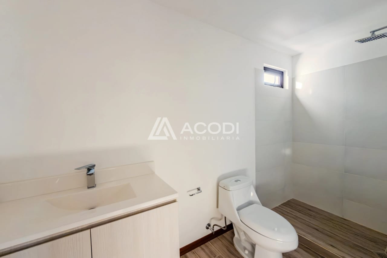 Apartamento en Zona 10 — Apartamento en Venta en Zona 16, Guatemala, Ciudad — foto 9 de 10