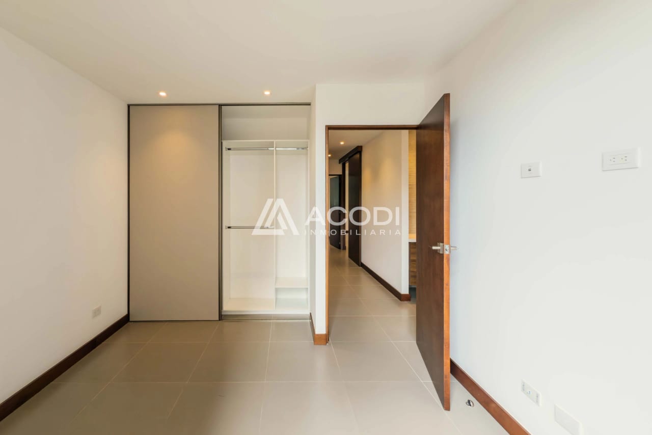 Apartamento con jardín en zona 13 — Apartamento en Venta en Zona 13, Guatemala, Ciudad — foto 6 de 10