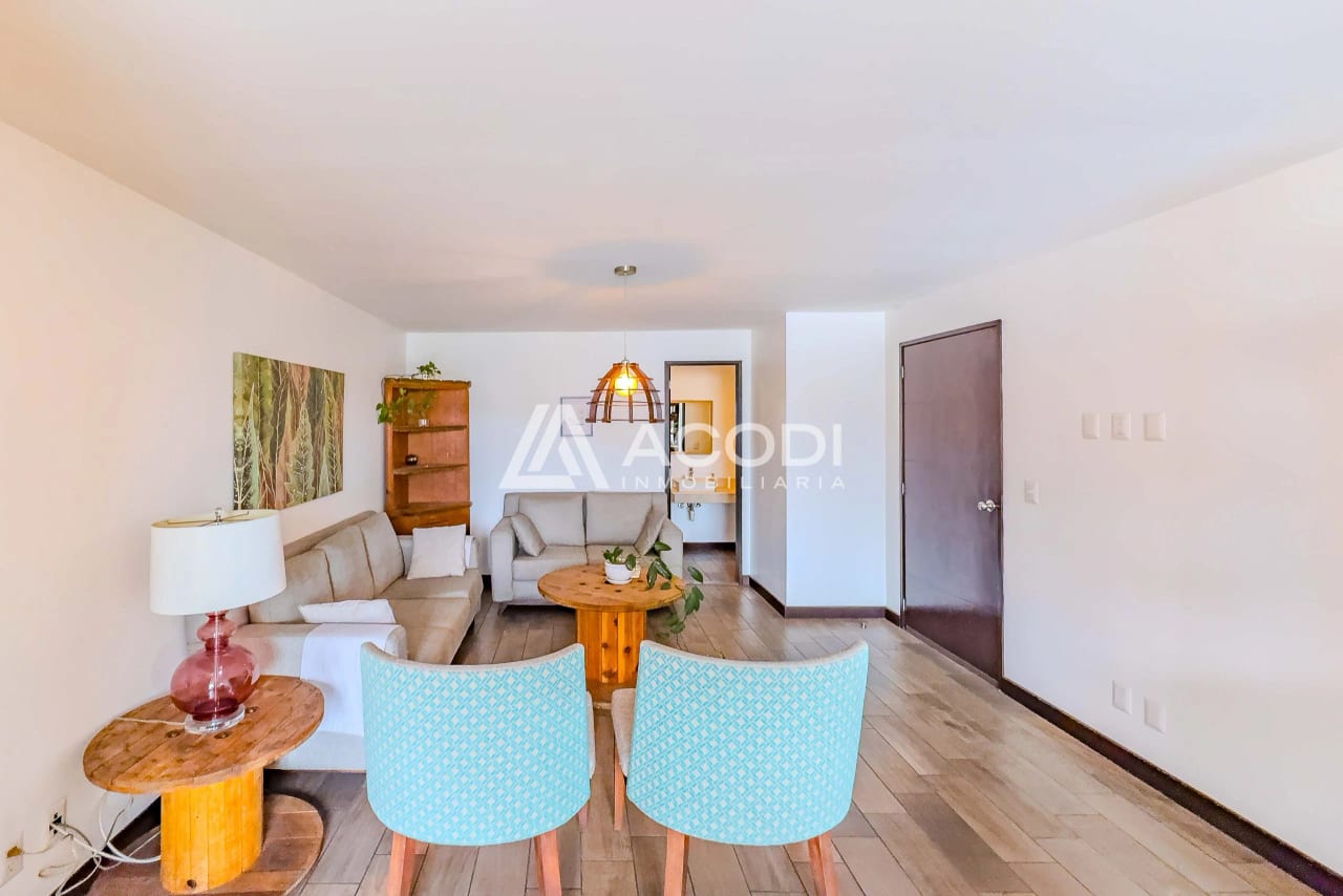 Apartamento amueblado en Zona 10 — Apartamento en Alquiler en Zona 10, Guatemala, Ciudad — foto 2 de 8