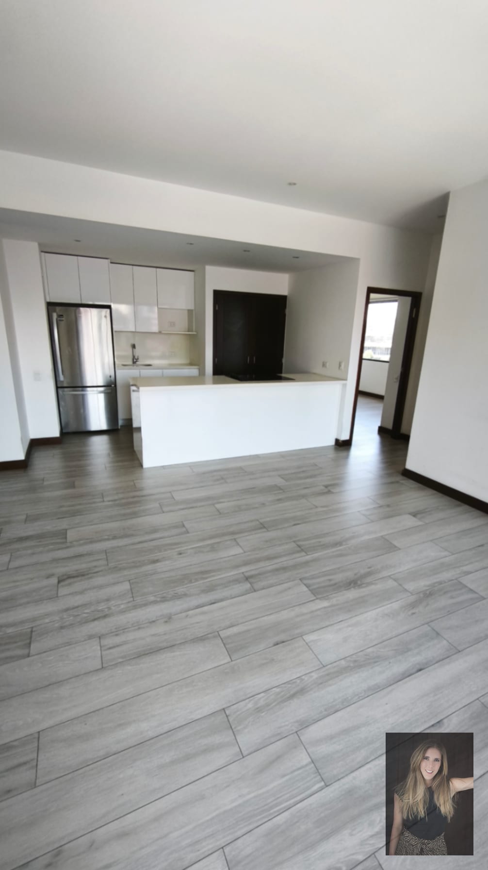 Espectacular apartamento en ubicación exclusiva de la zona 14 — Apartamento en Alquiler en Zona 14, Guatemala, Ciudad — foto 3 de 17