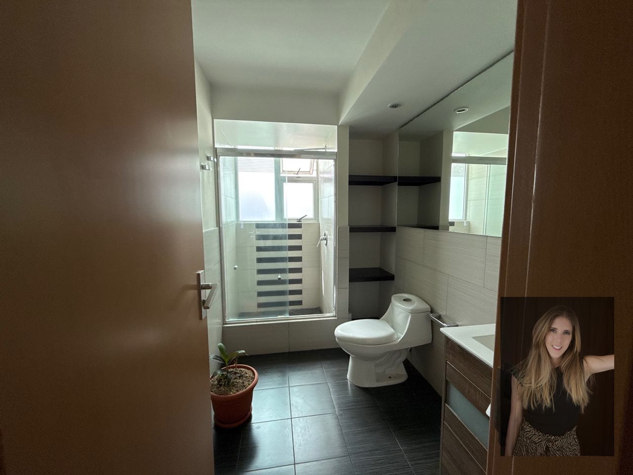 Apartamento en renta en sector La Villa zona 14 — Apartamento en Venta en Zona 14, Guatemala, Ciudad — foto 12 de 14
