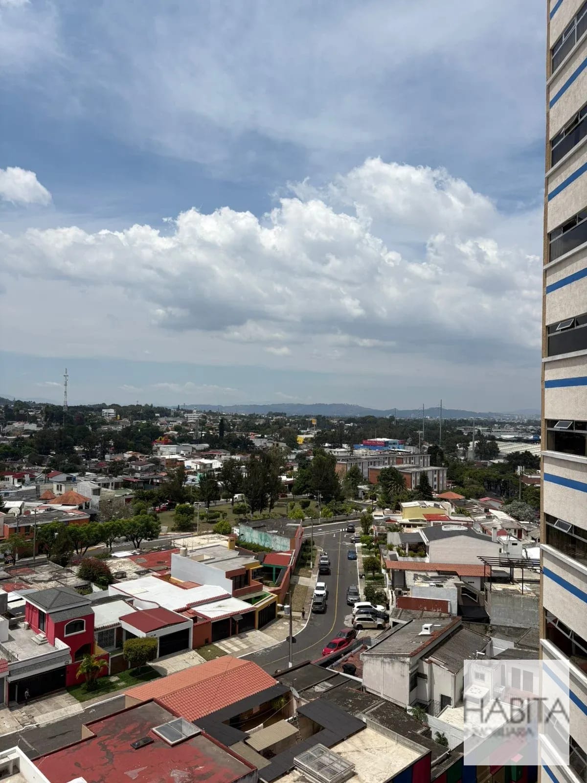 Amplio Apartamento en Venta en Las Gemas, zona 11 — Apartamento en Venta en Zona 11, Guatemala, Ciudad — foto 8 de 9