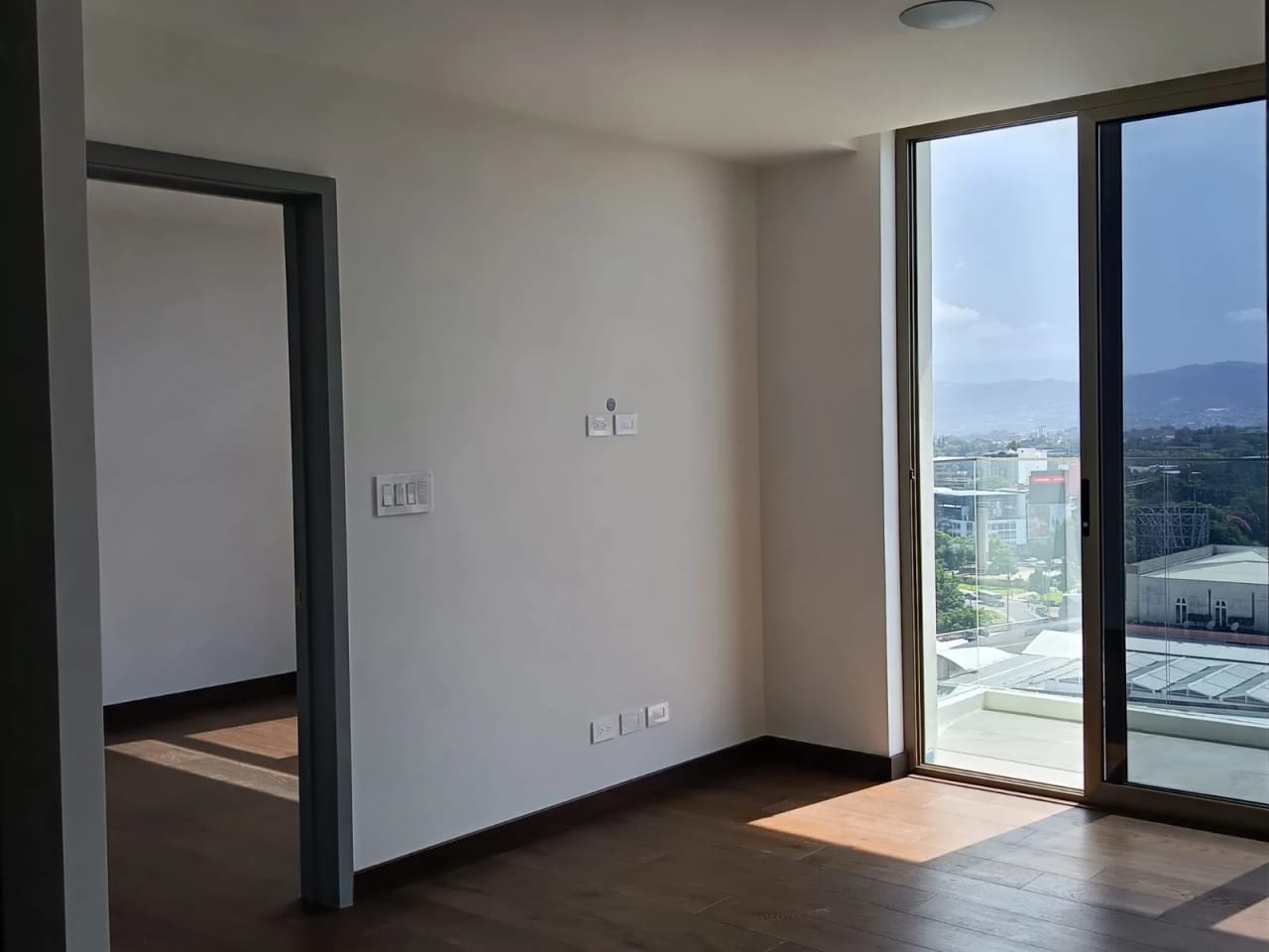 Apartamento en Venta en Zona 10 para Estrenar — Apartamento en Venta en Atarah, Zona 10, Guatemala, Ciudad — foto 2 de 10
