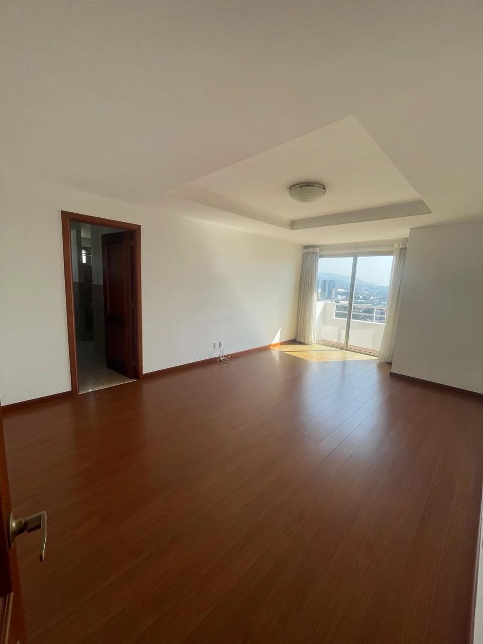 Apartamento amplio en renta en zona 15 — Apartamento en Alquiler en Botticelli, Zona 15, Guatemala, Ciudad — foto 5 de 6