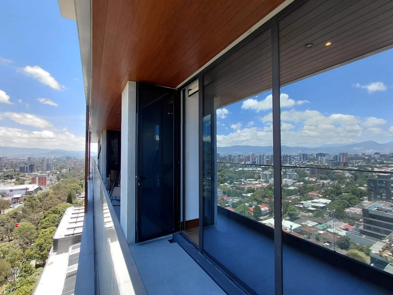 Gaura Zona 15 -Venta- — Apartamento en Venta en Gaura, Zona 15, Guatemala, Ciudad — foto 4 de 10