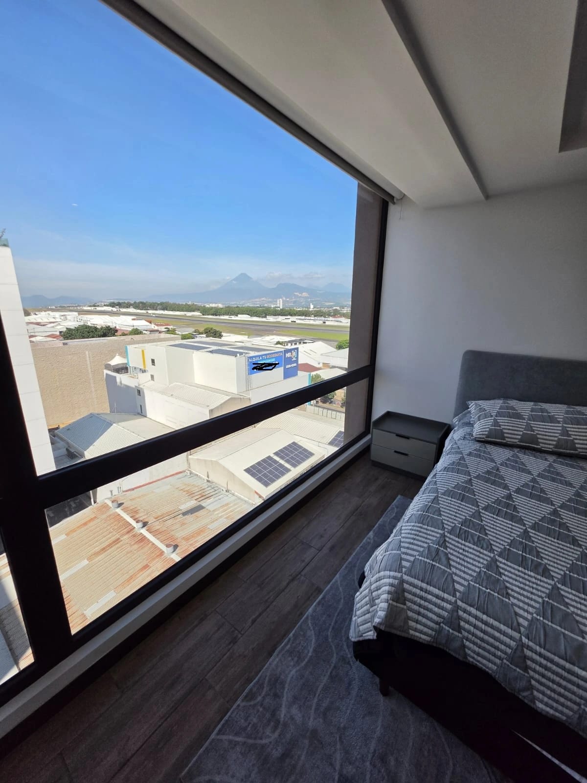 Apartamento Aure 3 habitaciones vista al aeropuerto zona 13 — Apartamento en Venta en Aure, Zona 13, Guatemala, Ciudad — foto 1 de 12