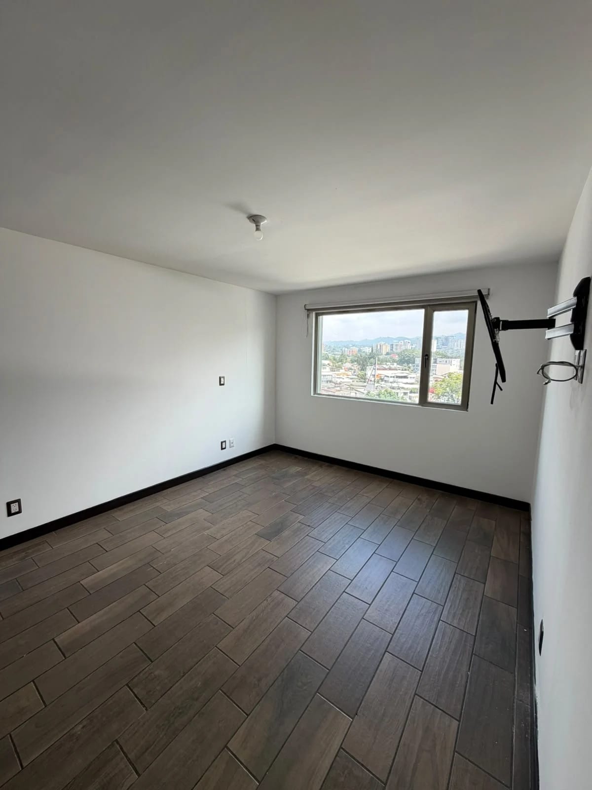 Apartamento 2 habitaciones Verona z10 — Apartamento en Alquiler en Verona, Zona 10, Guatemala, Ciudad — foto 4 de 6