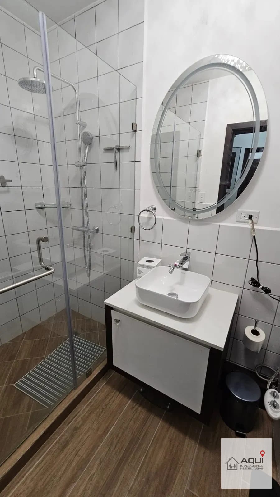 Se Renta Apartamento de lujo Amueblado en Lirios en zona 16 — Apartamento en Alquiler en Lirios de Cayalá I, Zona 16, Guatemala, Ciudad — foto 8 de 17
