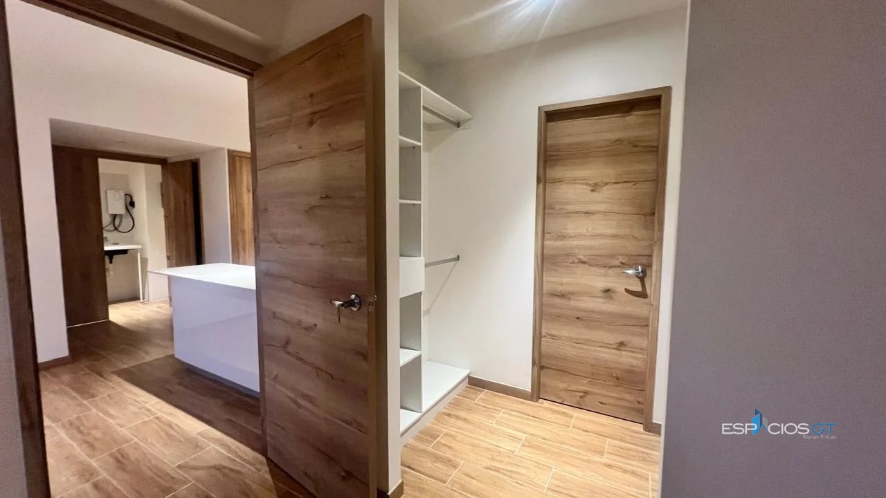 APARTAMENTO EN RENTA EN EDIFICIO CENDANA ZONA 9 - 6