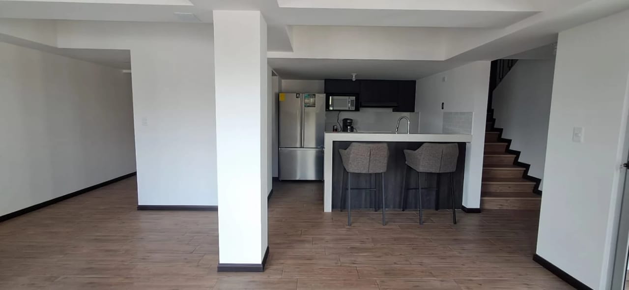 Apartamento tipo Villa en Condado Naranjo zona 4 de Mixco — Apartamento en Alquiler en Condado Naranjo, Zona 4 Mixco, Guatemala, Ciudad — foto 3 de 13