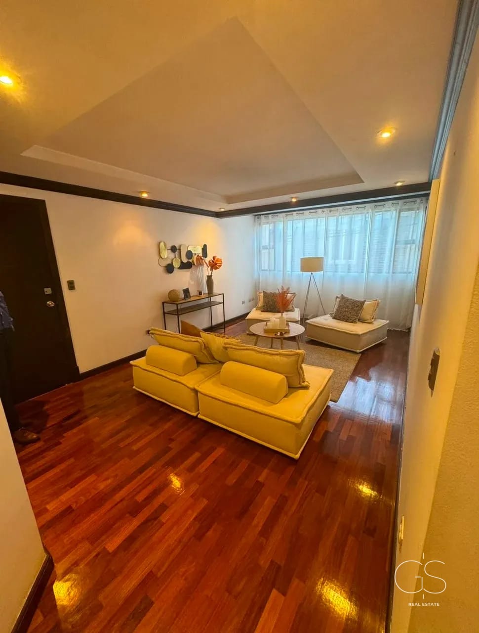Alquiler apartamento Edificio María Fernanda, zona 14 — Apartamento en Alquiler en Zona 14, Guatemala, Ciudad — foto 1 de 6